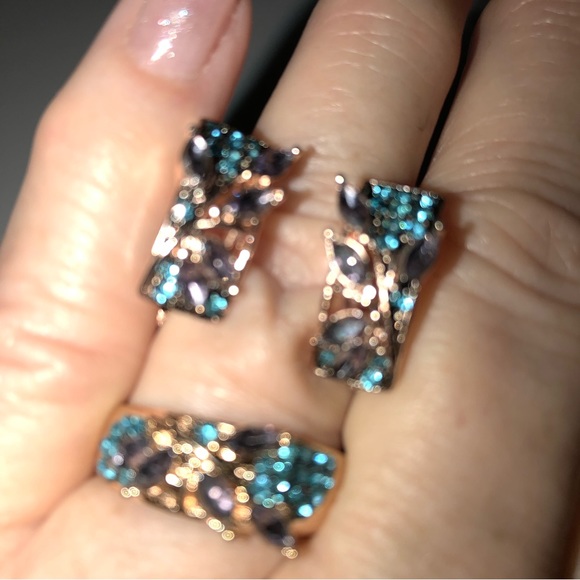 Rose Gold Ring 10 & Earrings, Amethyst leaves & Teal Zircon - Picture 8 of 12